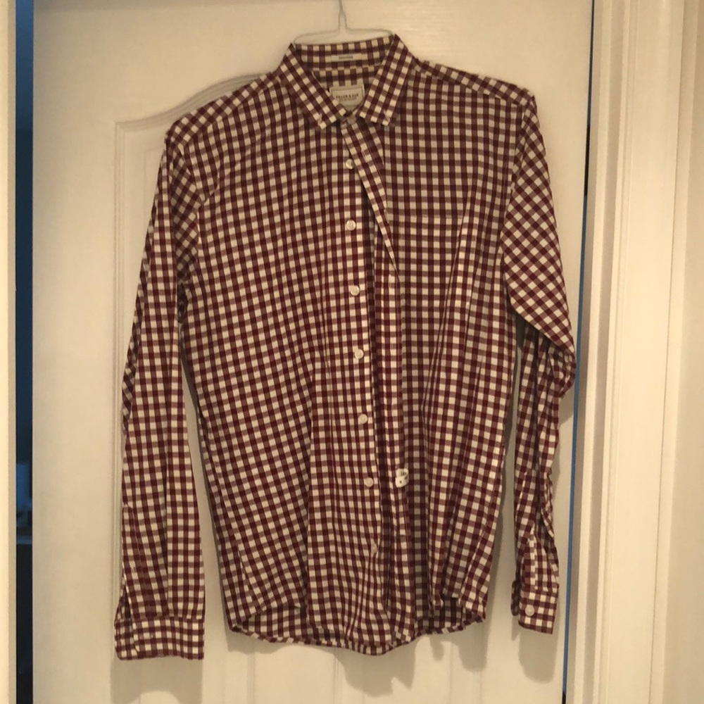Frank & Oak men’s medium button down maroon gingham.